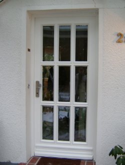 Tischlerei Helmut Meyer GmbH - Haustüren - HT 103